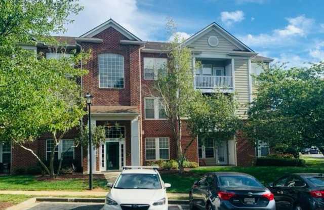 8207 BLUE HERON Drive unit: 3C photos photos