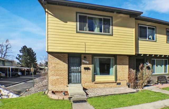 608 South Carr Street - 608 South Carr Street, Lakewood, CO 80226
