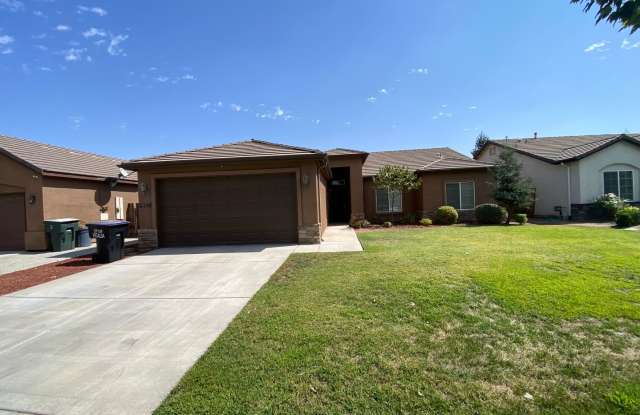 NW Visalia Home Rent Ready! - 2346 North Crowe Street, Visalia, CA 93291