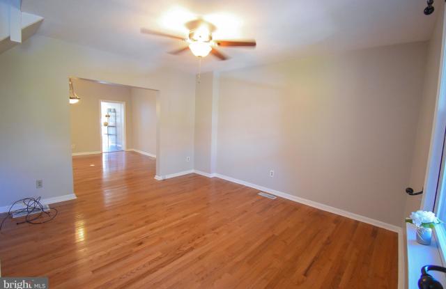 3102 CHESTNUT AVENUE Gallery 4
