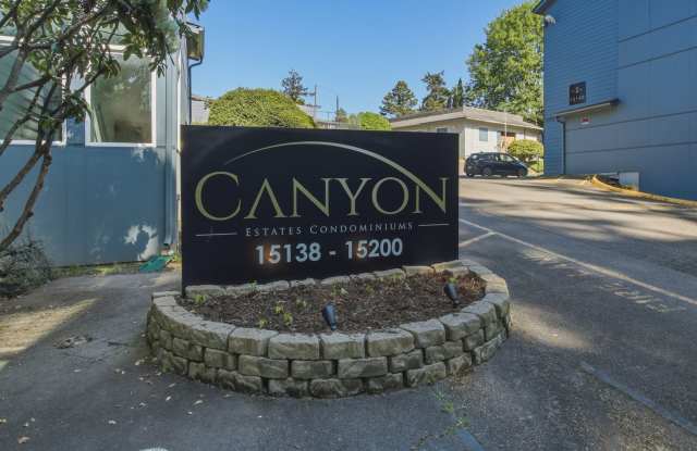 Light & Bright Tukwila Condo photos photos