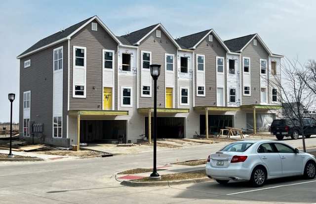 1830 Bernardy Drive photos photos