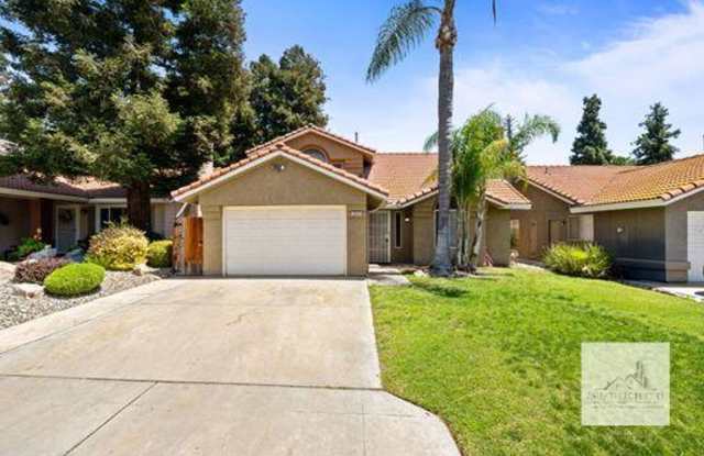 Charming home located in Clovis Unified School District! photos photos Charming home located in Clovis Unified School District! photos photos