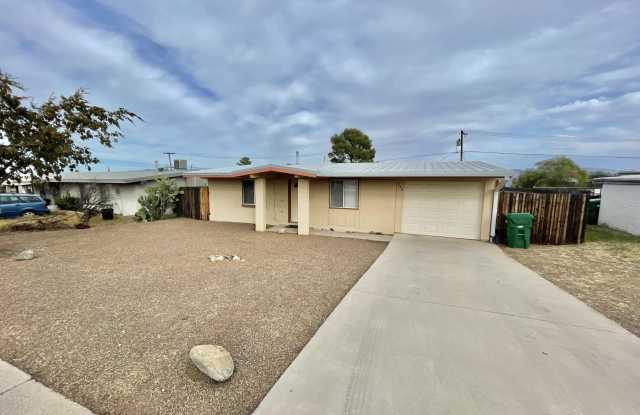 233 S Ave B photos photos