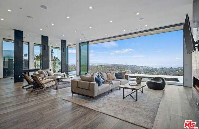 2304 Donella Circle - 2304 Donella Circle, Los Angeles, CA 90077