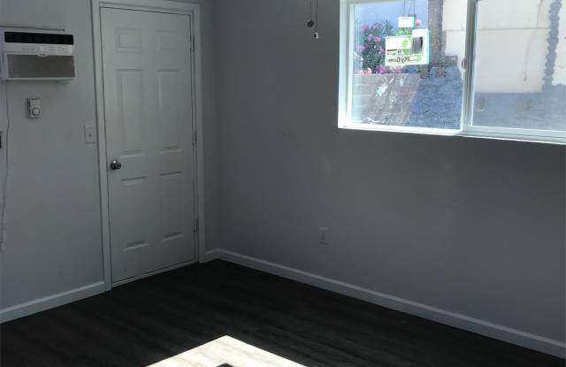 325 North 15th Street - 1 Gallery 3