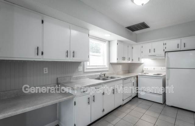 2914 Williamsburg Lane - 2914 Williamsburg Lane, Red Bank, TN 37415