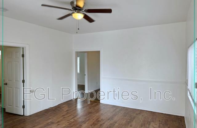 705 W 47th St - 705 West 47th Street, Los Angeles, CA 90037