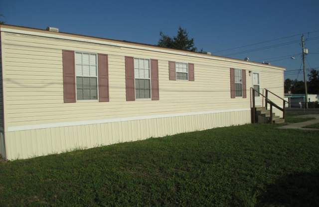 831 N. 9th St. - 831 North 9th Street, Parker, FL 32404