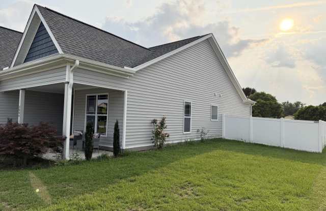 3804 Belfair Drive Gallery 3