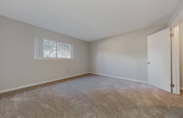 7410 Brookdale Drive - 1Unit 113 Gallery 2