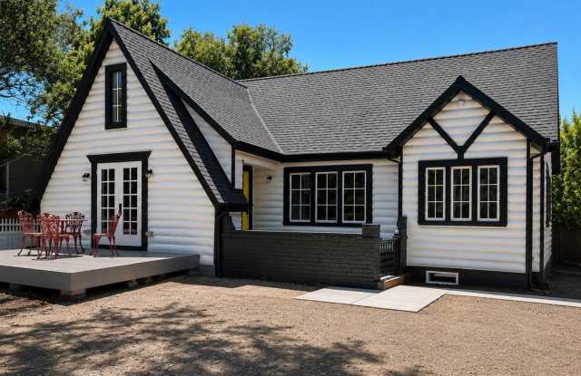 Beautifully Remodeled 1930 Historic Cottage in Alta Heights photos photos Beautifully Remodeled 1930 Historic Cottage in Alta Heights photos photos