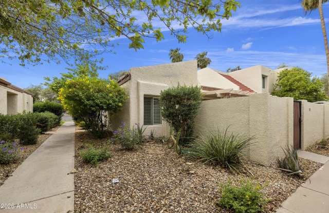 7815 E Rovey Avenue Gallery 4