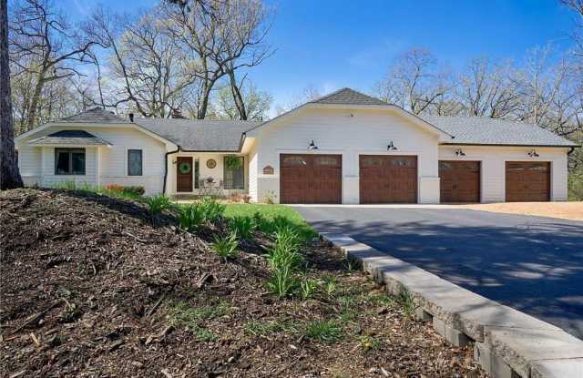 1832 Essex Road photos photos