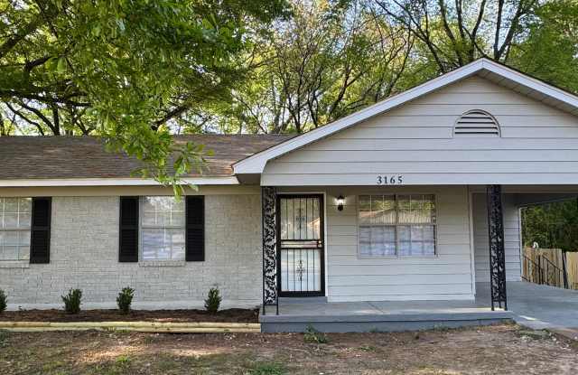 3165 Maple Hill Dr photos photos