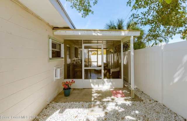 201 Adams Avenue - 201 Adams Avenue, Cape Canaveral, FL 32920