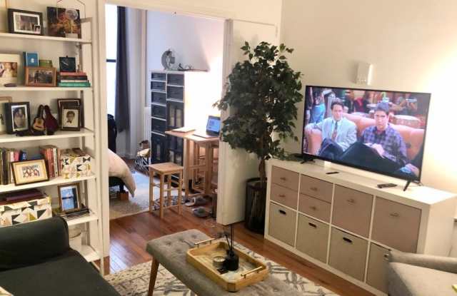 168 West 107th Street photos photos