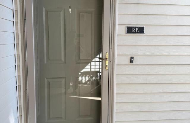1819 RAVENS CREST Drive photos photos