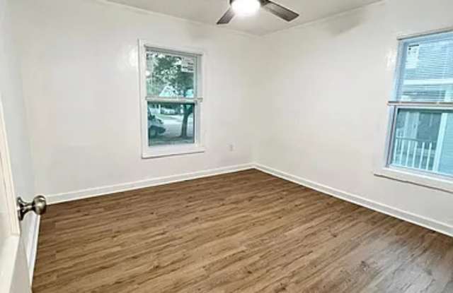 1325 4th Avenue Gallery 4
