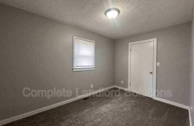 1358 Chestnut Street - 2 - 1358 Chestnut Street, Terre Haute, IN 47807