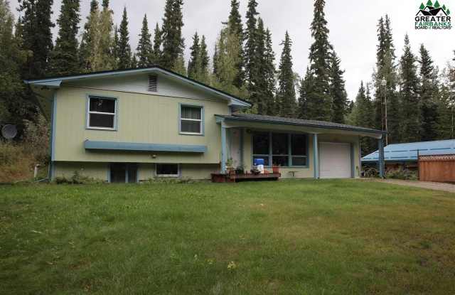 2422 NUGGET LOOP - 2422 Nugget Loop, Goldstream, AK 99709