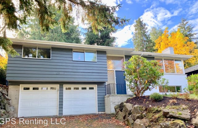 853 NE 103rd St - 853 Northeast 103rd Street, Seattle, WA 98125