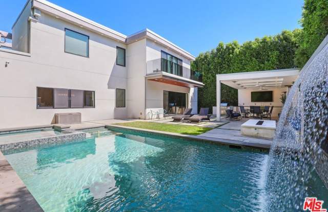 13812 Cumpston St photos photos