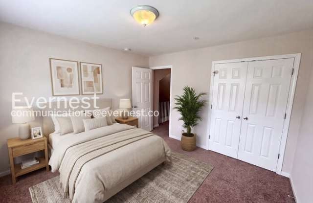 701 Vineland Court Gallery 3