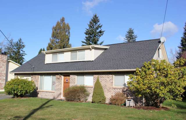 4 Bedroom Fairwood Home with garage and RV parking photos photos