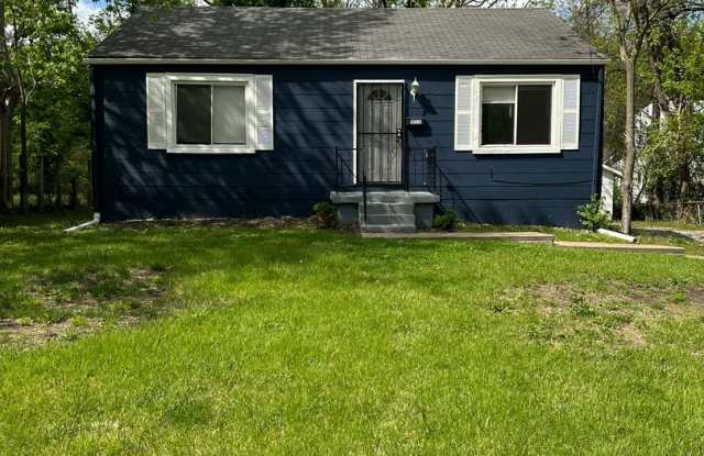 Two Bedroom One Bath with DISHWASHER Move In Ready! photos photos