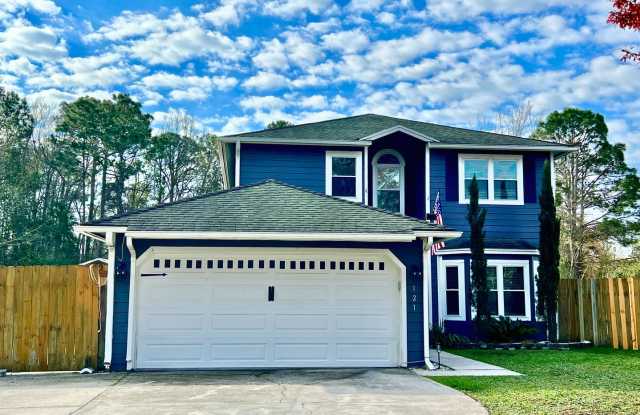 Charming 3-Bedroom Home with Modern Upgrades  Outdoor Oasis photos photos