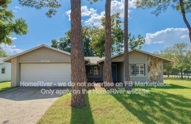 15720 Country Lake Dr photos photos