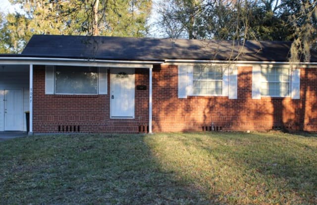 5047 Quan Drive - 5047 Quan Drive, Jacksonville, FL 32205