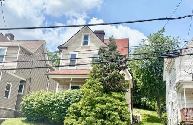 1222 Broadway Avenue - 2 photos photos
