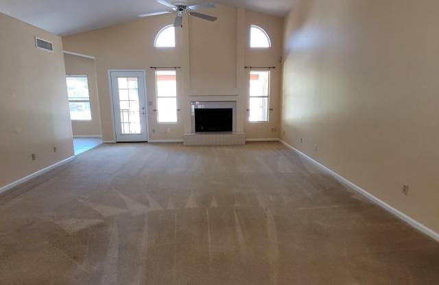 2838 E CALAVAR Road Gallery 2