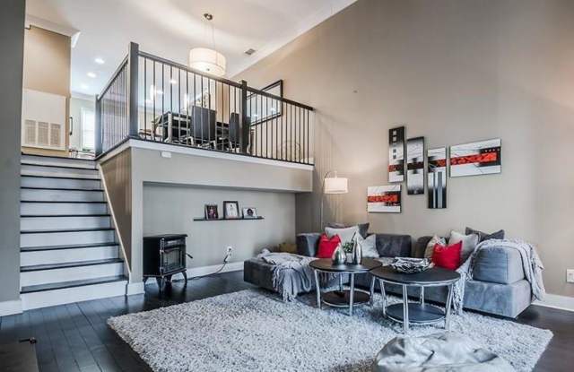 255 Southerland Terrace NE Gallery 4