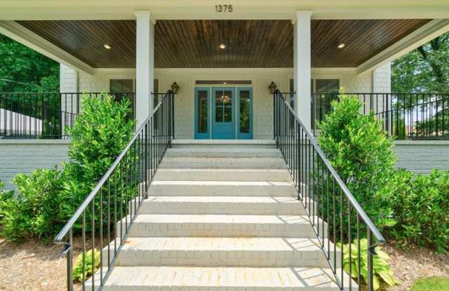 1375 Wessyngton Road Gallery 3