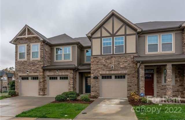 7334 Dulnian Way, Charlotte, NC 28278 photos photos