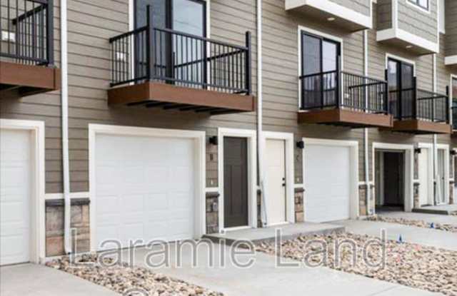 569 North 12th Street - C photos photos