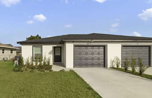 95 West Towne Place Gallery 1
