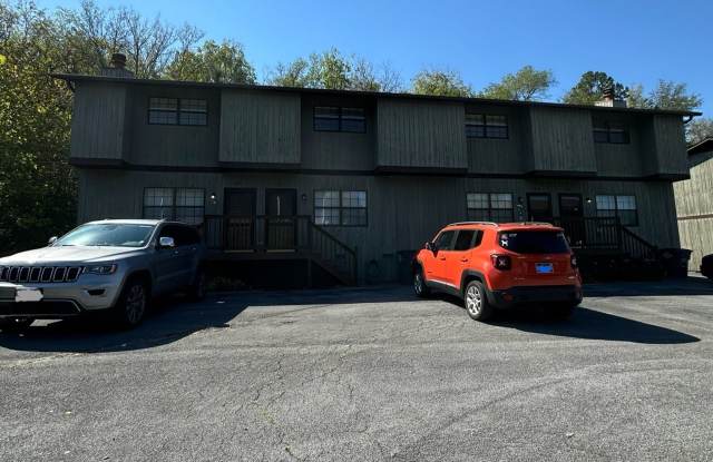 2 Bedroom / 1.5 Bath Townhouse Kingsport, TN Gallery 1