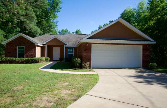 1701 W Kentucky Ave - 1701 West Kentucky Avenue, Ruston, LA 71270