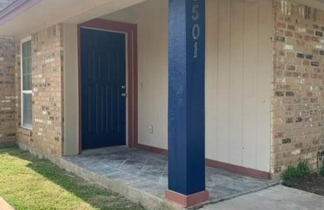 7501 Windhaven - 7501 Windhaven Road, North Richland Hills, TX 76182