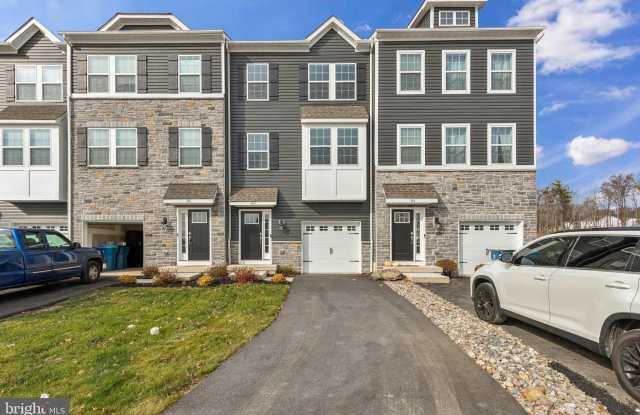 162 BELL Court - 162 Bell Court, Bucks County, PA 18960