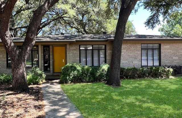 643 Brightwood Pl photos photos