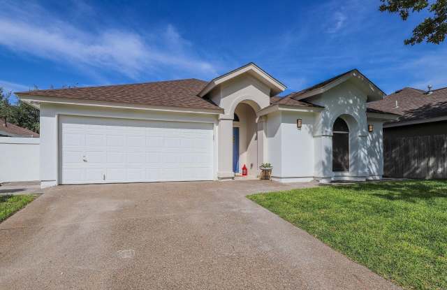 306 Cinnamon Teal Lp - 306 Cinnamon Teal Loop, Laredo, TX 78045