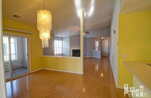 633 Spencer Farlow Drive Gallery 3