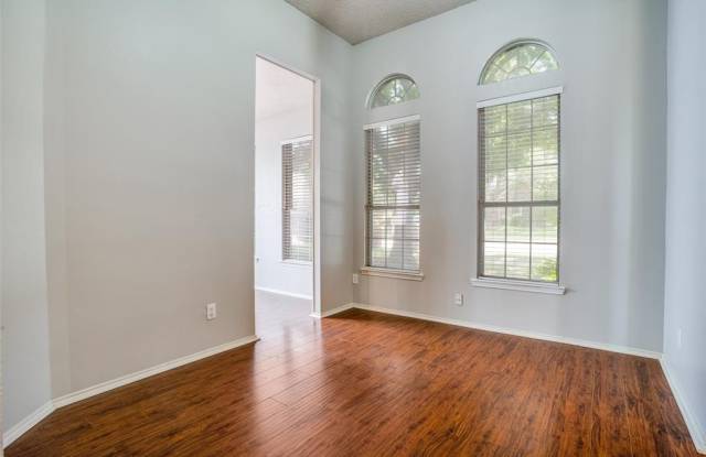 2714 Cheverny Drive Gallery 2