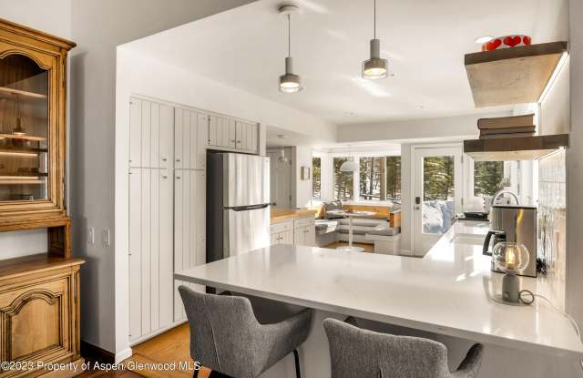 1036 Red Mountain Road Gallery 4