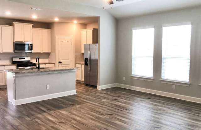 604 Harbor Oaks Drive Gallery 4